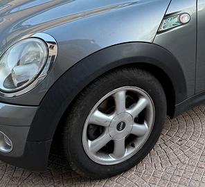 Cerchi MINI One 15" incluse  gomme all season 2024
