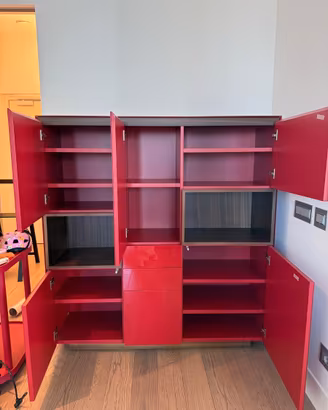 Armadio Credenza Elegante da Soggiorno di Design