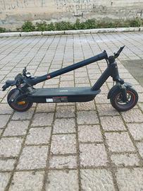 Monopattino Vivobike V40 500W Come Nuovo