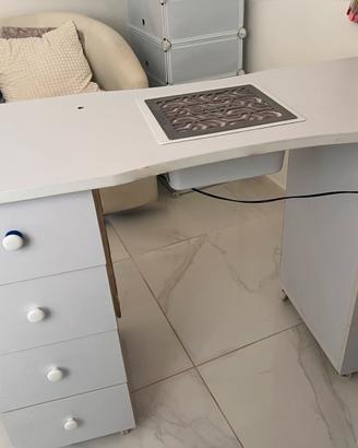 Tavolo professionale per manicure + aspiratore