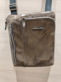 Borsa a tracolla da uomo Piquadro usata