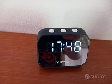 radio sveglia pantone blu