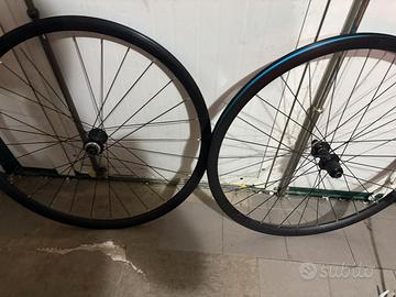 Set ruote Shimano disc gravel/road