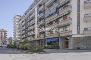 Quadrilocale in stabile signorile - Corso Peschier