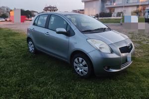 Toyota Yaris 1.0 ok neopatentati 