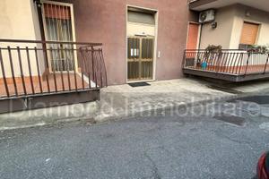 Appartamento con garage e posto auto a Giarre