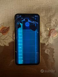 Iphone 11 per pezzi di ricambio