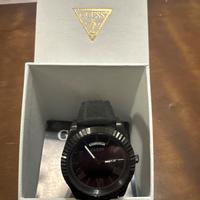 Orologio Guess nero con cinturino in gomma