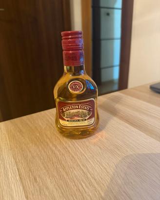 Bottiglia Appleton estate