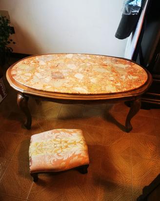 Tavolino e sgabello
