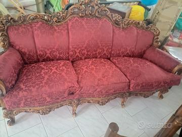 divano in stile barocco