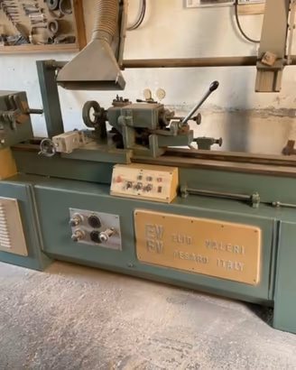 Tornio copiatore, sega a nastro
