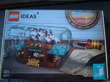 Nave in bottiglia LEGO 