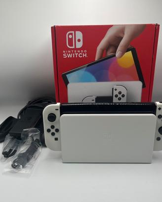 Nintendo switch oled bianca con scatola