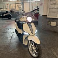 Liberty 125 abs giugno 2023 garanzia ufficiale