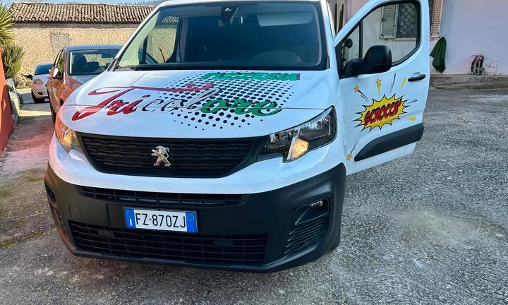 Furgone peugeot partner