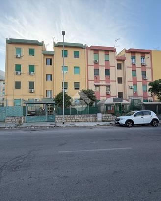 3 LOCALI A PALERMO
