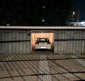 Box auto zona Lambrate/Udine