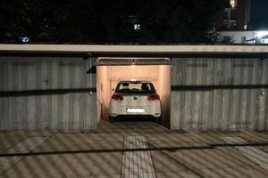 Box auto zona Lambrate/Udine