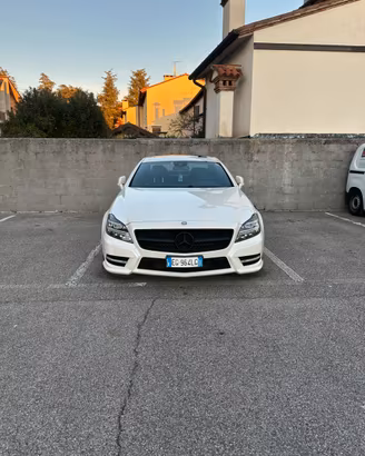 Mercedes CLS