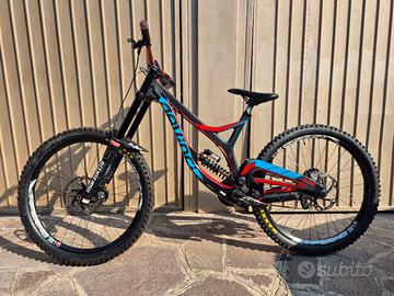 Devinci Wilson Carbon 27.5 anno 2018, taglia M