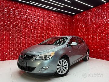 Opel Astra 1.7 CDTI 110CV 5 porte Cosmo OK NEOPATE