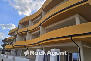 Appartamento di 80 m² con 3 locali a Siderno