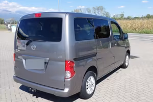 Nissan Evalia - Gancio Traino
