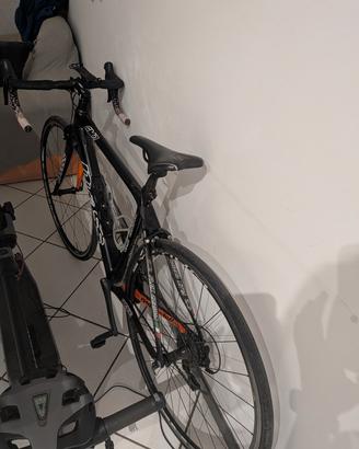 Bici da corsa in carbonio 