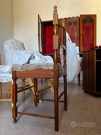 Tavolo rotondo in legno