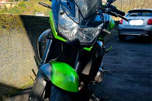 kawasaki z750r verde e nero