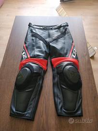 Pantalone moto In pelle Dainese Delta 3