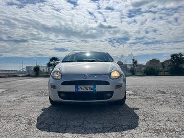 Fiat Punto 1.3 MJT II 75 CV 5 porte Lounge neo p o