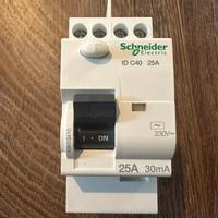 Differenziale Schneider 16 A