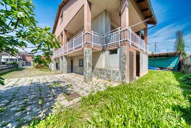 Villa bifamiliare Bosconero [Cod. rif 3238811VRG]