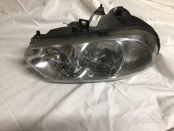 Faro Carello anteriore sinistro Alfa Romeo 156