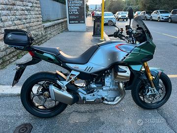 MOTO GUZZI V 100 Mandello S (2024)  permuto inf.