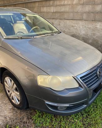 Passat 2000 Tdi sw per ricambi completa