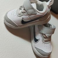 Scarpe Nike neonato 18.5