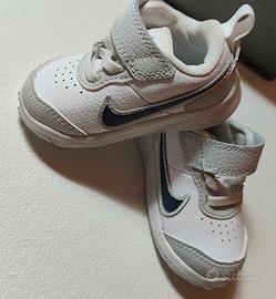 Scarpe Nike neonato 18.5