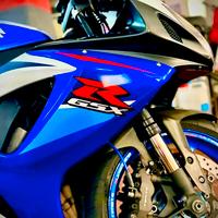 Suzuki GSX-R 750 K7