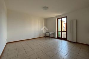 2 LOCALI A AGNADELLO