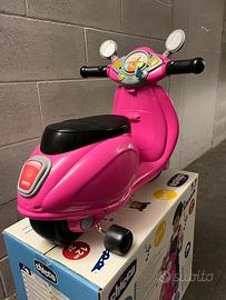 Vespa Primavera Chicco rosa