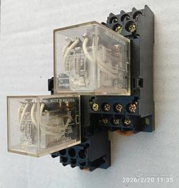 Relè Omron automazione 