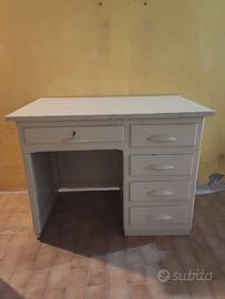 Scrittoio primi '900 restaurato shabby