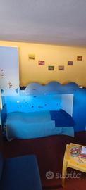 letto castello con armadio integrato 
