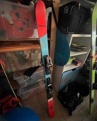 Vende sci doppia punta con scarponi