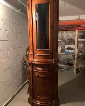 CREDENZA ANGOLARE