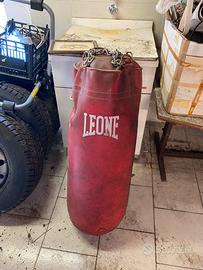Sacco boxe leone