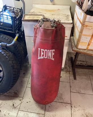 Sacco boxe leone